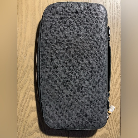 Louis Vuitton Atoll Organizer Wallet - Picture 3 of 5